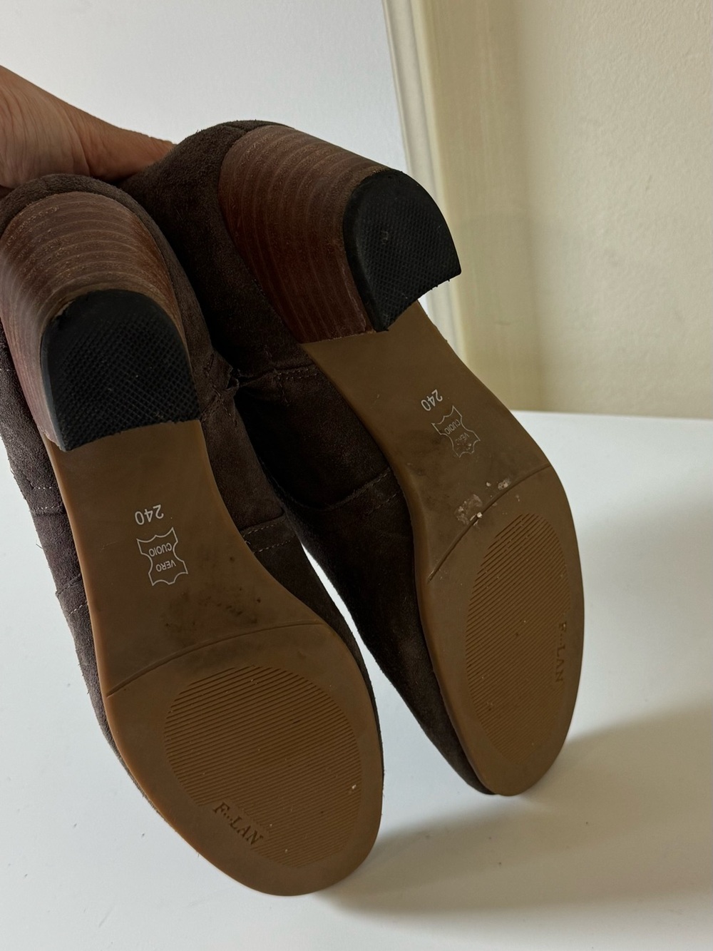Aldo Dark Brown Suede Ankle Booties Size 7 - Picture 4 of 4